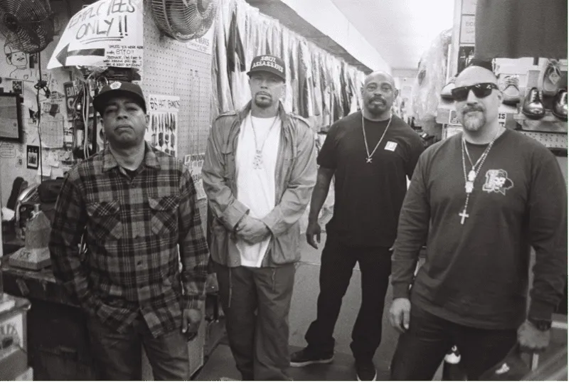 Cypress hill in showtime documentary 'cypress hill: insane in the brain'