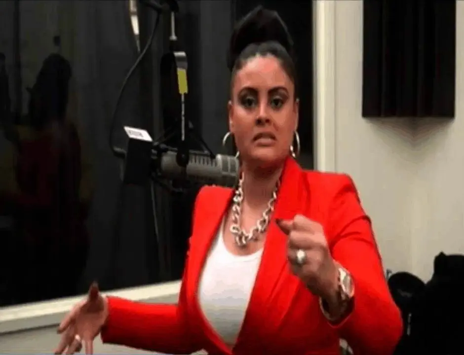 Video: @GossipViv Roasts @KayFoxx On ThisIs50 Radio [4.11.2014]