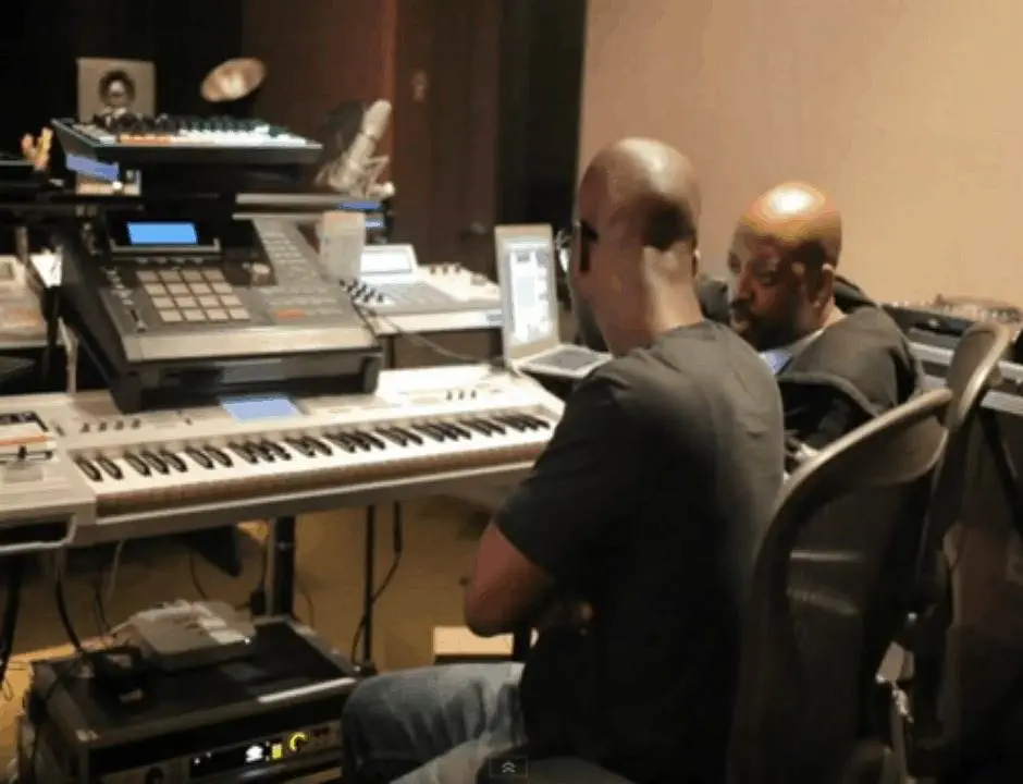 Video: @JermaineDupri Presents Living The Life: The Making Of 'J.E. Heartbreak Too'