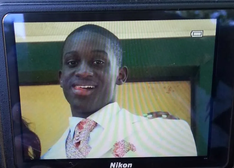 Video: Black Chicago Teen Shot By Police...Another Case Of Police Brutality???