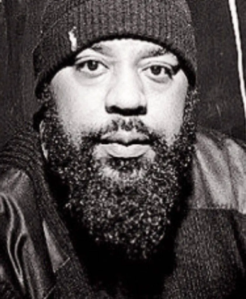 MP3: @SeanPrice feat. Illa Ghee (@IllaGhee2K) » Enigma [Prod. @ScramJones]