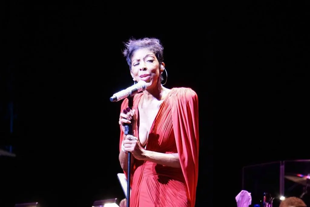 Video: Condolences To Natalie Cole From Vann Digital Networks