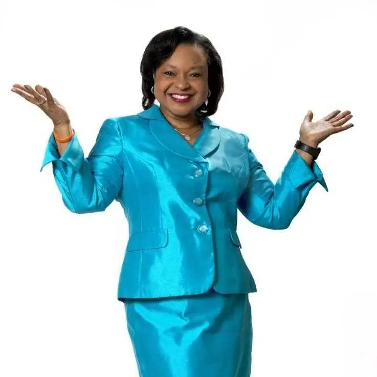 Wtoc anchor dawn baker