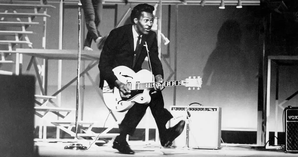 Chuck Berry taking his guitar & making it talk