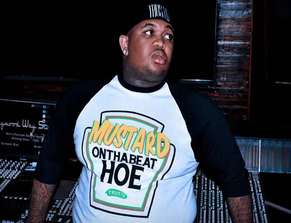 DJ Mustard (Mustard On Tha Beat Hoe) [Photo Artwork]