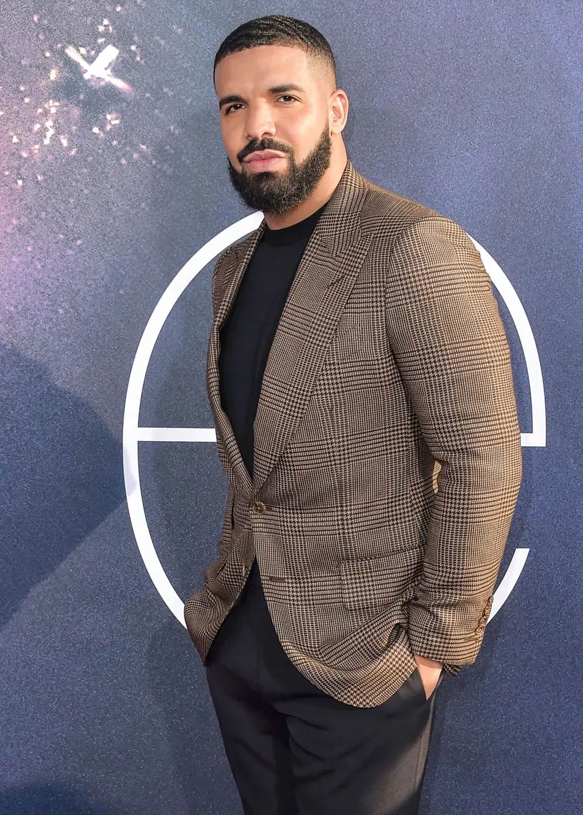 Drake back in 2019 [press photo]