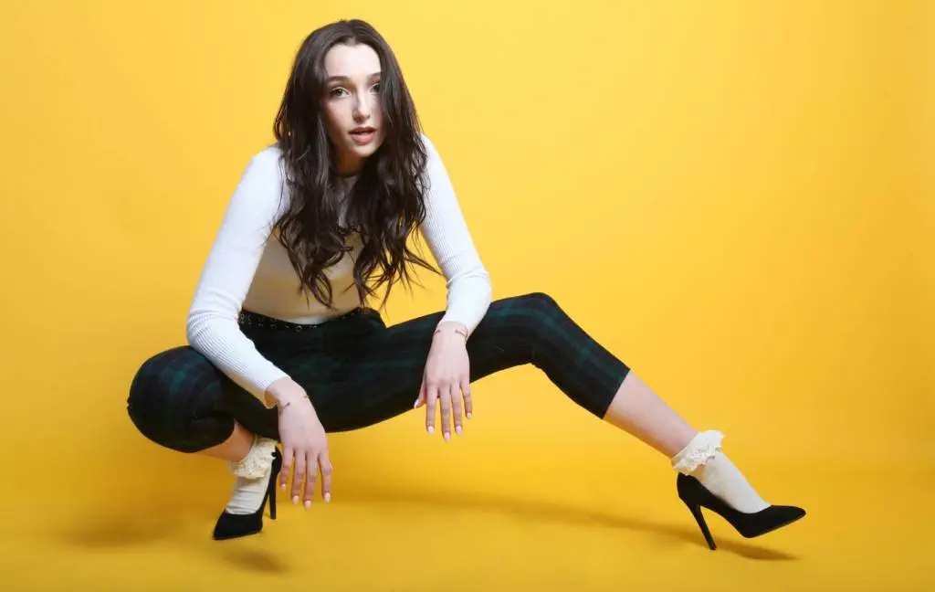 Stream Natalie Saint-Martin’s ‘Wish You Well’ EP (@Natapeaaa)