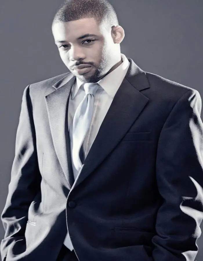 Q The Question: Business [Photo Artwork]