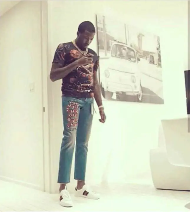 Tweet Millz (Meek Mill) rocking his grandma's Gucci outfit