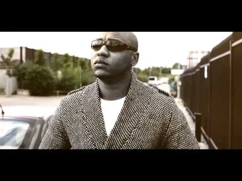 @LadyFlossa (feat. @BoogieUK & @BHype_UK) » Trap On Hold [via @TVToxic & @RapCityTV]