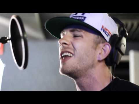 @_JPaq (feat. @TimStacksYRS & @T_MaliciousNC) » Poppin Bottles [In-Studio Video]