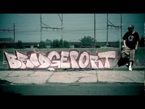 dUECE bUG (@DiggetydUECEbUG) feat. @ChuckNickels » We Be Out Here [via @Sesamill]