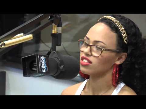 @Power1051 Interview: @ElleVarner